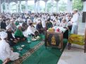Gubernur Al Haris Safari Subuh di Ponpes Daaru Attauhid Kumpeh: Soroti Kehadiran Pejabat