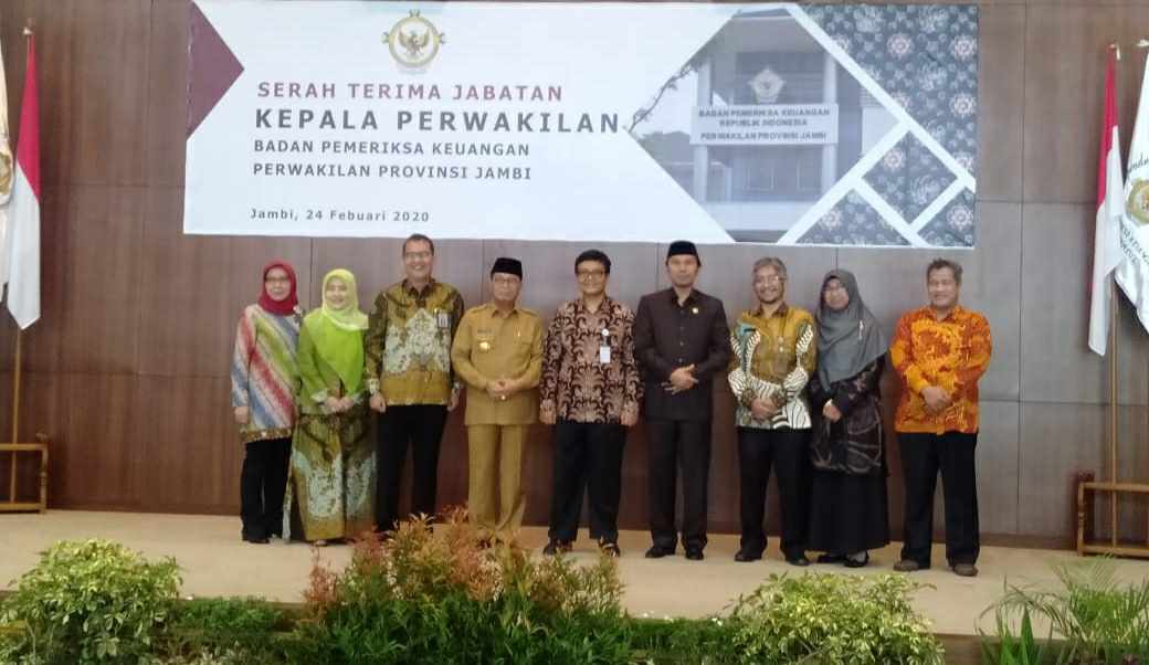 Gubernur Jambi Fachrori Umar saat hadiri Sertijan Kapala BPK Perwakilan Jambi 