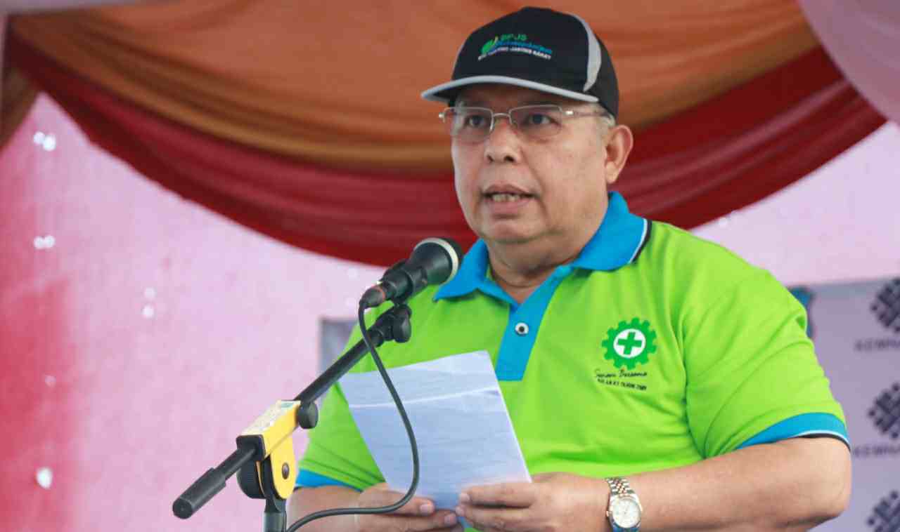 Bupati Tanjab Barat, Safrial