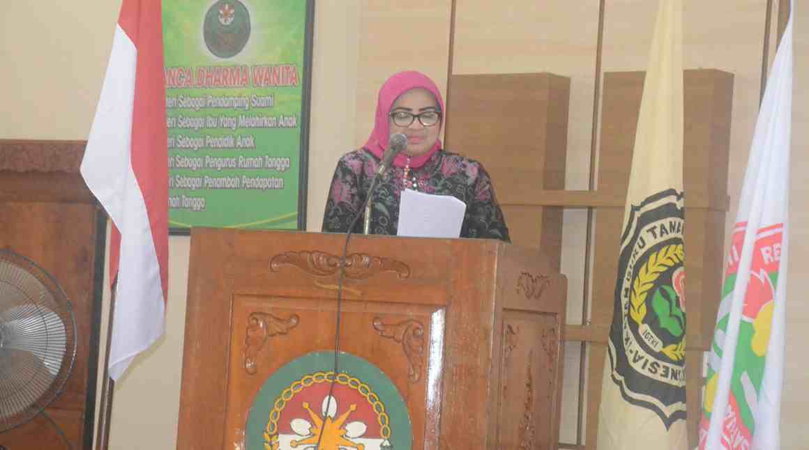 Bunda Paud Jambi, Rahima Fachrori saat hadiri Rakor IGKTKI Jambi