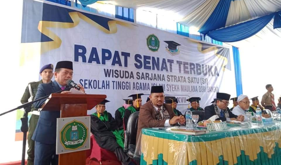 Bupati Merangin Al Haris saat hadiri Wisuda Kampus Syekh Maulana Qori (SMQ) Bangko,