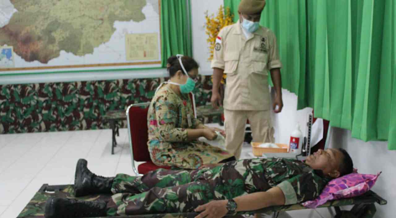 Donor darah anggota Kodim 0420/Sarko