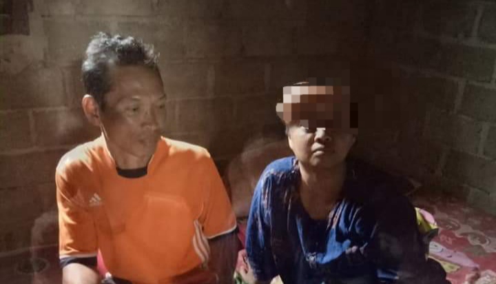 Karmilah warga Desa Tambang Emas, Pemenang Selatan penderita tumor otak