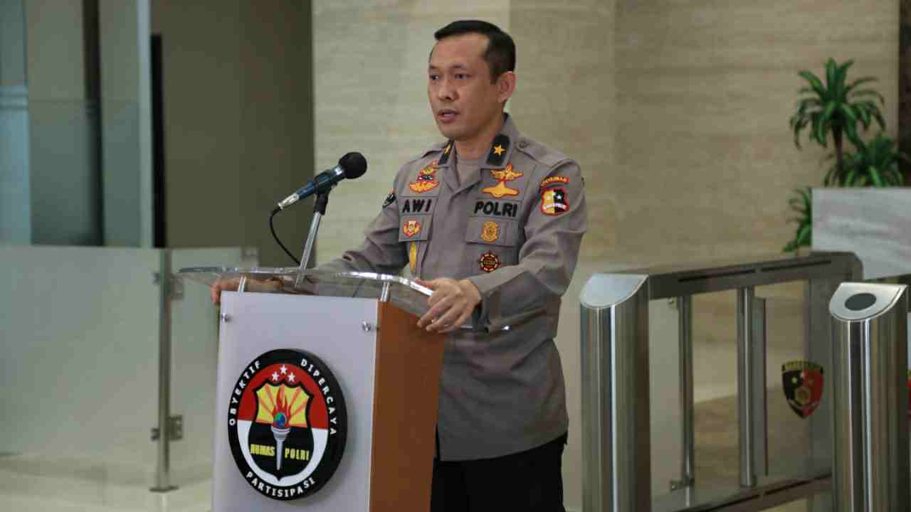 Karo Penmas Divisi Humas Polri, Brigjen Awi Setiyono