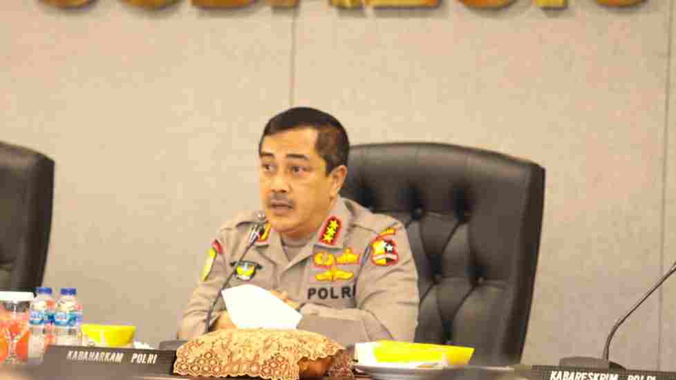 Kabaharkam Polri, Komjen Pol Agus Andrianto