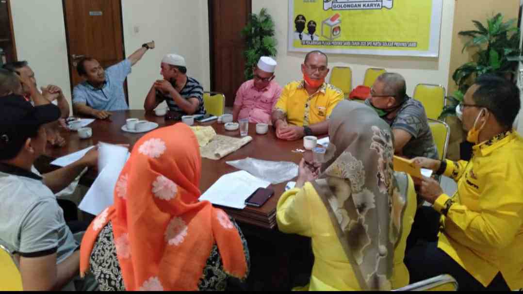 Rapat terbatas pengurus DPD II Golkar Kota Jambi