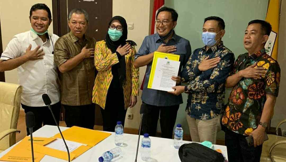 M. Amin bersama pengurus DPD II Golkar Tanjab Barat dan Pengurus DPP Golkar 