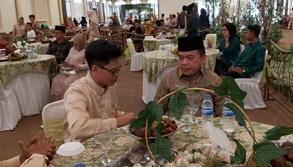 Ansori Hasan (kiri) dan Al Haris