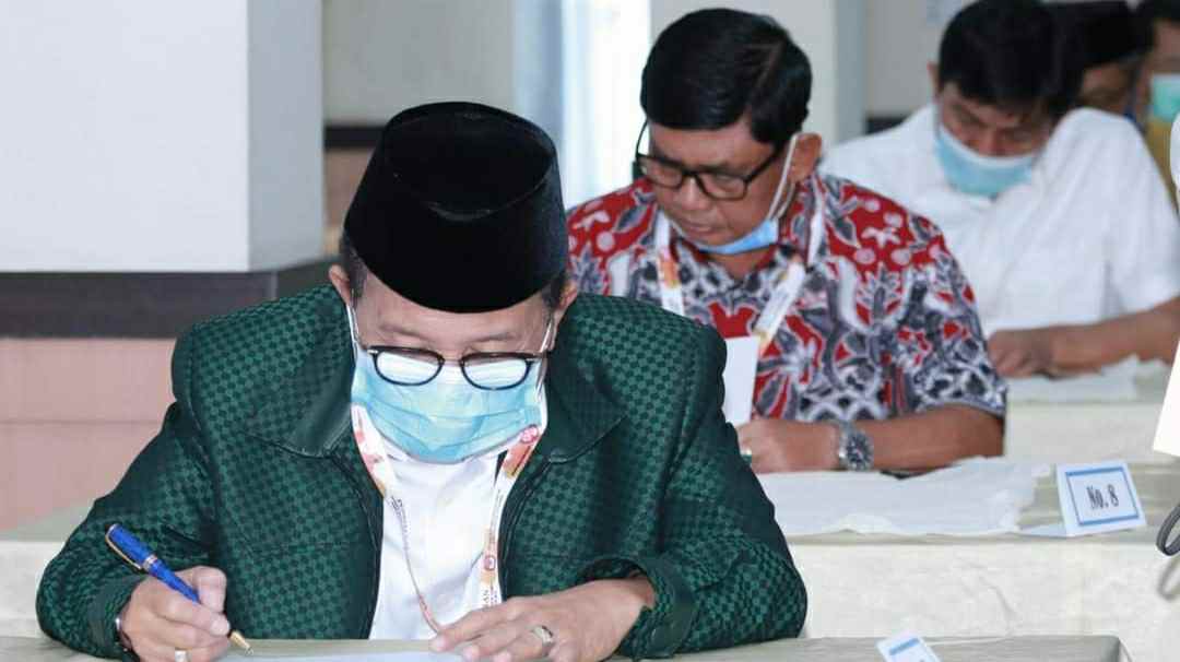 Fachrori-Syafril saat menjalani tes psikologi di RSUD Raden Mattaher Jambi