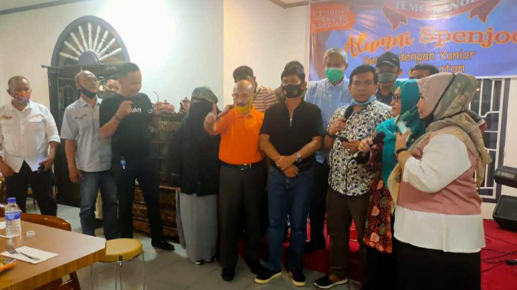 Alumni SMP 7 Kota Jambi saat berikan dukungan ke Fachrori-syafril 