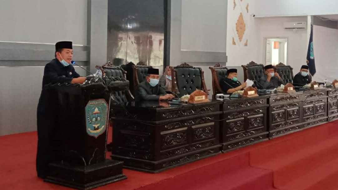 Al Haris saat sampaikan Nota Keuangan RPAPBD 2020