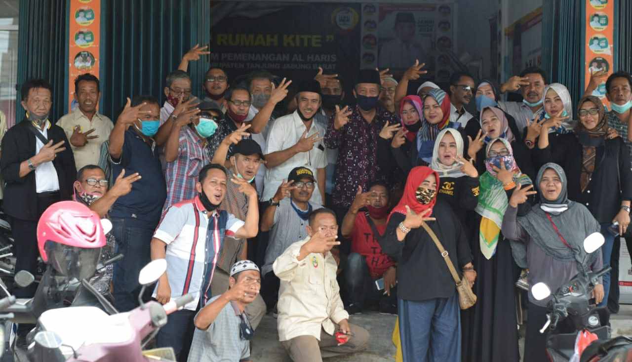 Abdullah Sani bersama Tim Pemenangan Tanjab Barat 