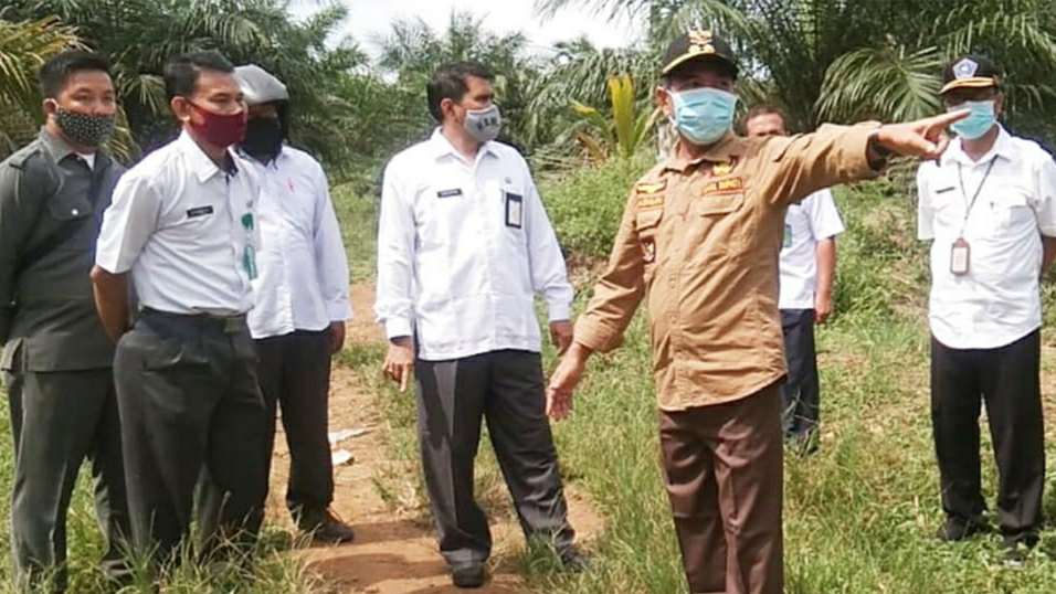 Mashuri saat tinjau lokasi pemakaman khusus Covid-19