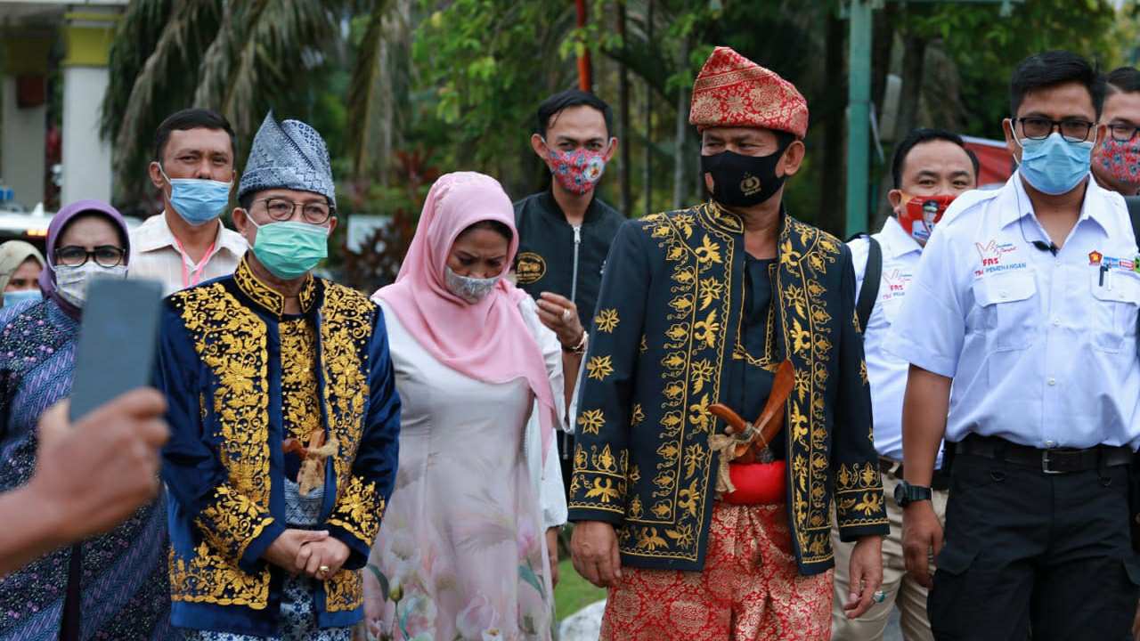 Fachrori Umar-Syafril Nursal 