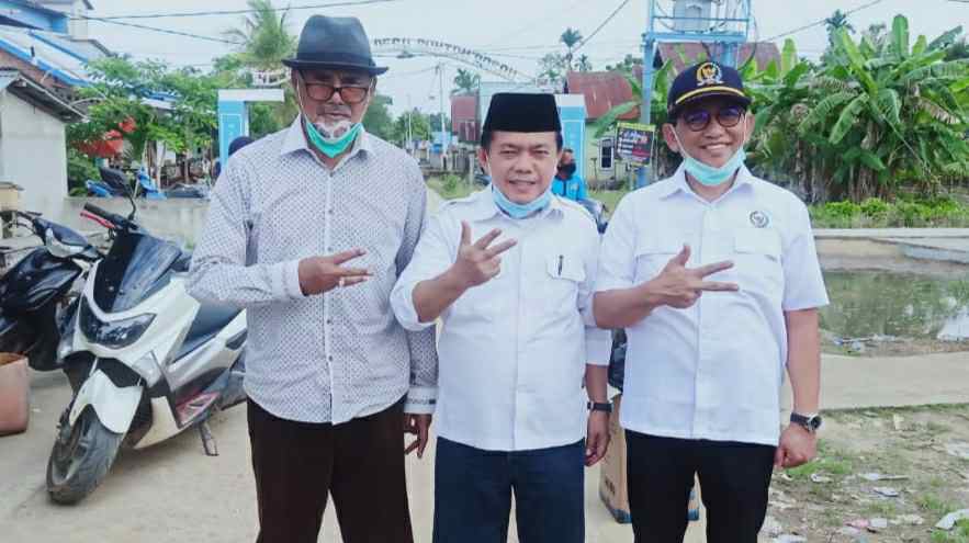 H. Bakri (kanan), Al Haris dan Abdullah Hich