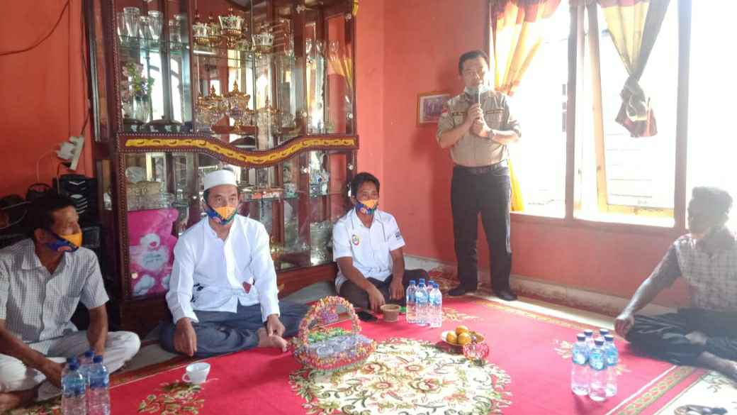 Al Haris saat silaturahmi dengan masyarakat Tungkal Ulu