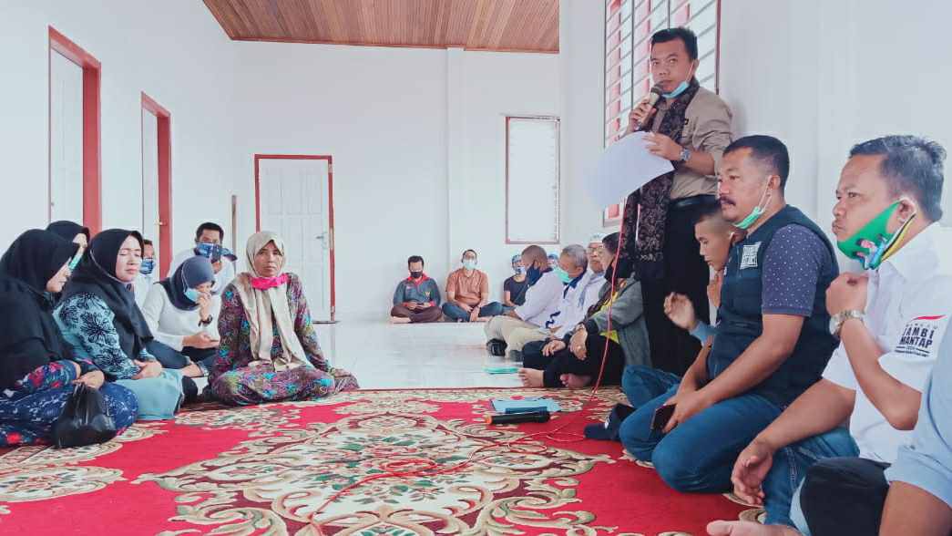 Al Haris saat silaturahmi dengan warga Tanjung Tanah