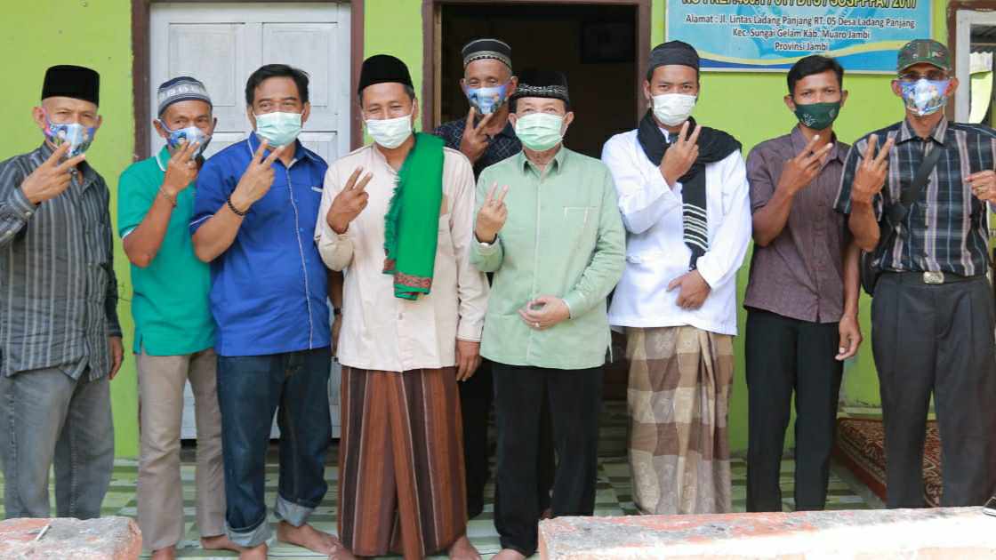 Fachrori saat silaturahmi dengan pimpinan Ponpes Tabiyatul Ummah 