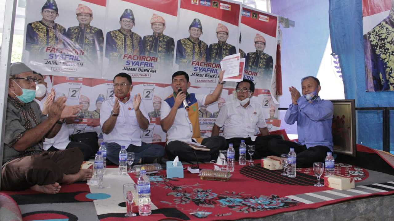 Syafril Nursal saat silaturahmi dengan masyarakat Kelurahan Payo Lebar, Kota Jambi