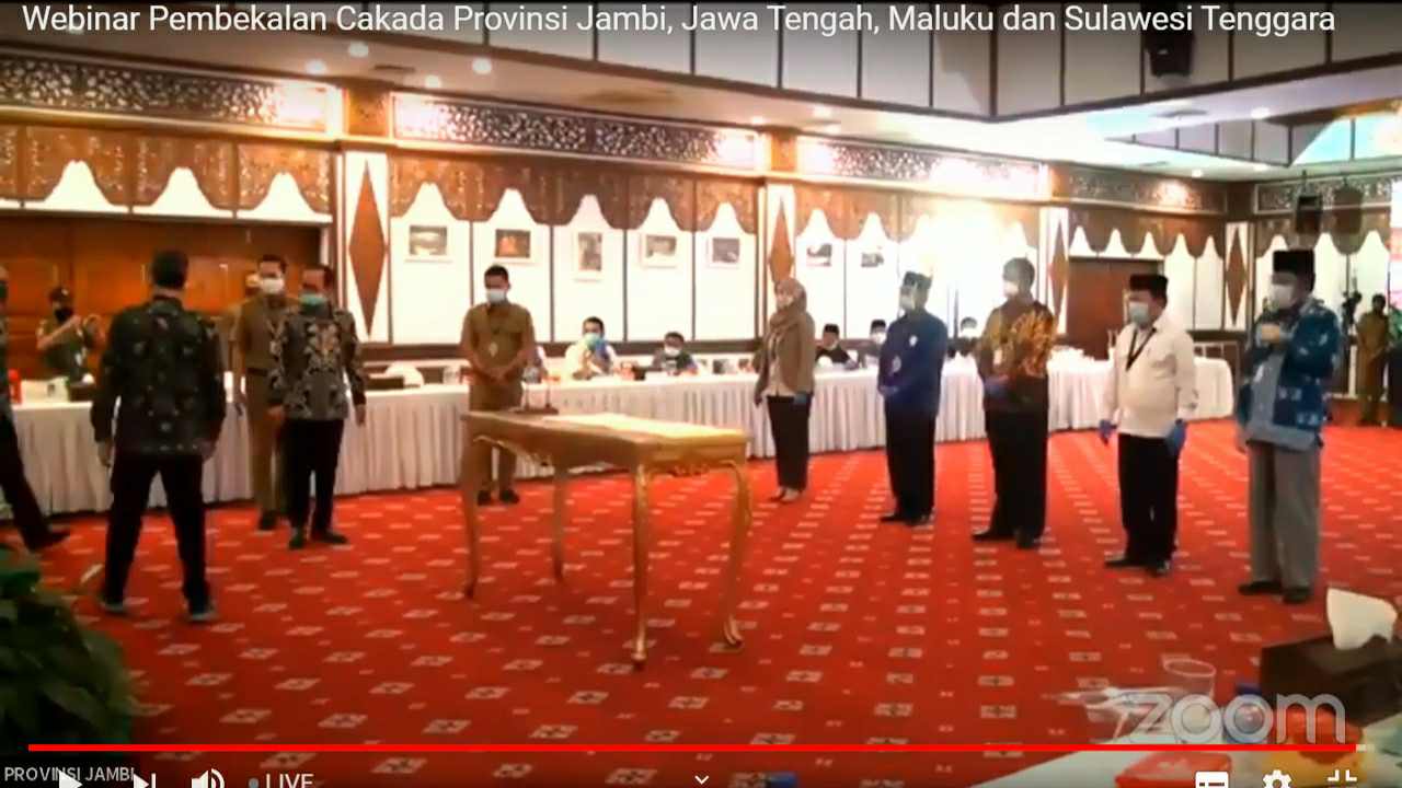 Penandatanganan pakta integritas Paslon Pilgub Jambi dengan KPK