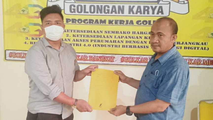 Pengembalian berkas pendaftaran Endria Putra