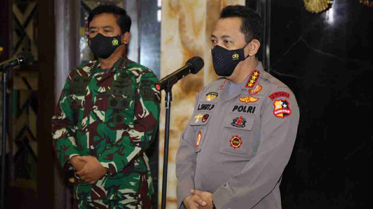 Jenderal Listyo Sigit Prabowo didampingi Marsekal Hadi