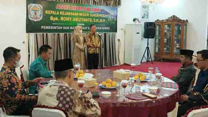 Lepas dan pamit Kajari Sungai Penuh dengan masyarakat dan Pemkab Kerinci
