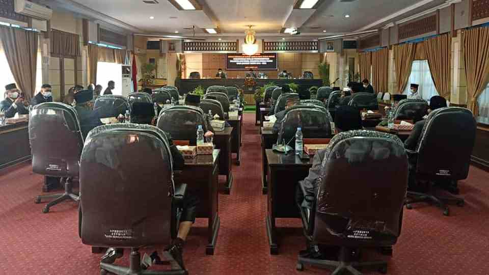 Paripurna DPRD Kota Sungai Penuh 