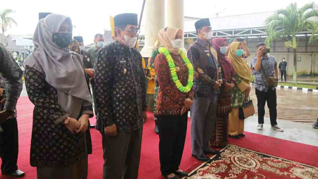 Anwar Sadat dan Hairan saat menyambut kunjungan kerja Pj Gubernur Jambi