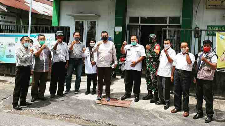 Foto bersma Kemas Faried usai silturahmi dan coffe mornig di Kelurahan Solok Sipin