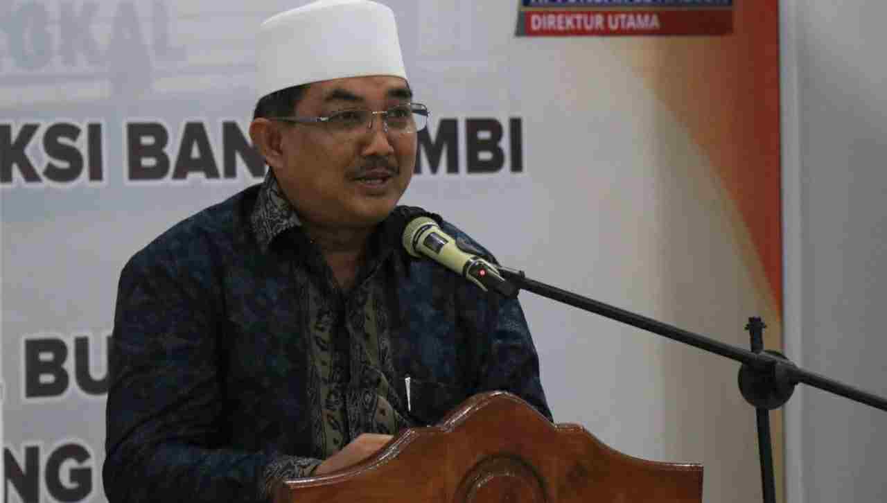 Bupati Tanjab Barat, Anwar Sadat
