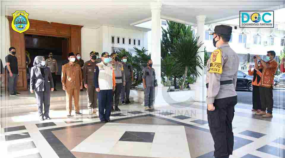 Sapril saat pimpin apel siaga darurat