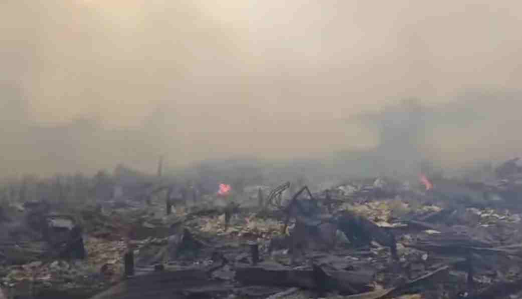 Ratusan rumah hangus terbakar di Desa Mendahara Tengah