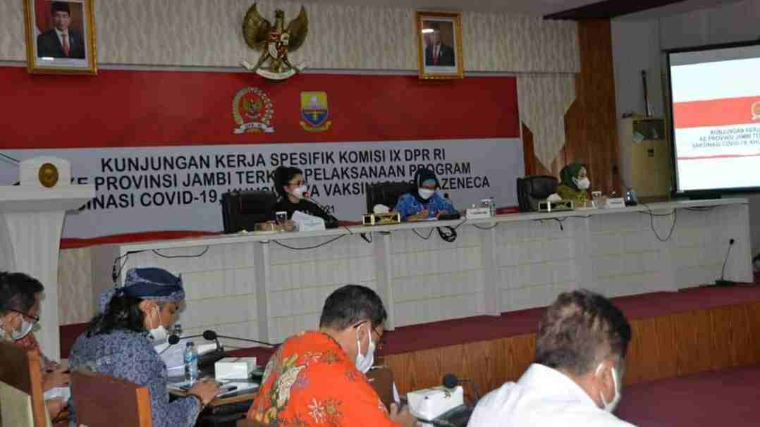 Komisi IX DPR RI saat tinjau pelaksanaan vaksinasi Covid-19 di Provinsi Jambi