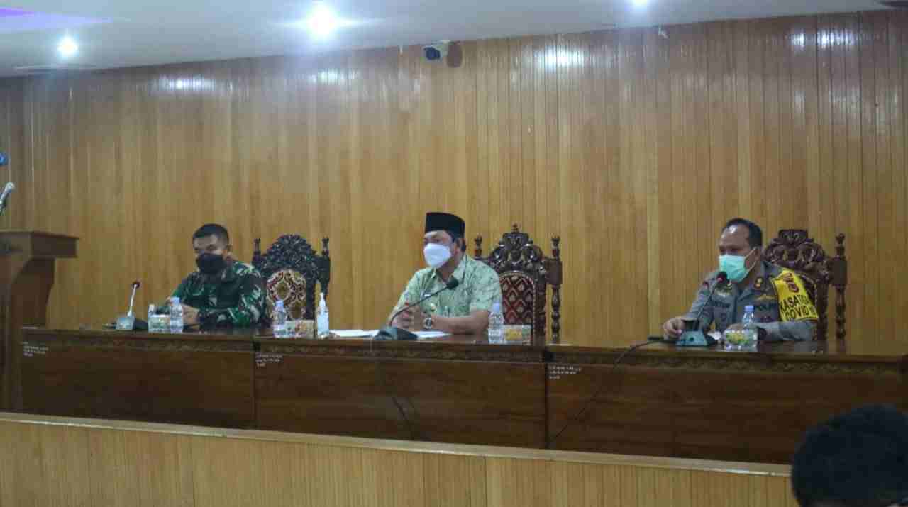 Wabup Hairan saat rapat pelaksanaan MTQ ke-50 tingkat Provinsi Jambi 