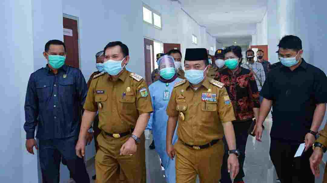 Al Haris saat kunjungan ke RS Mayjen AH Thalib Kerinci