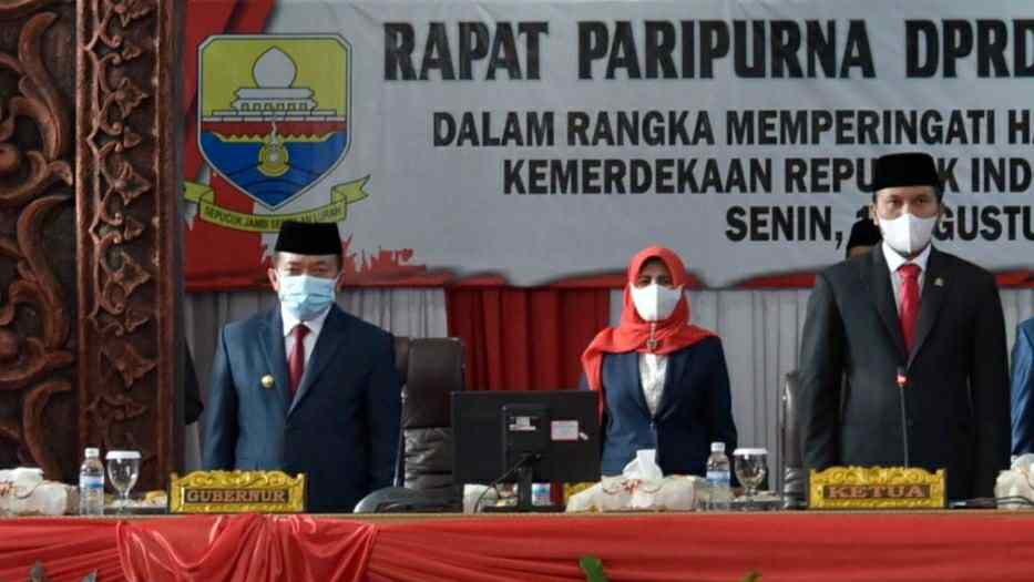 Rapat paripurna istimewa DPRD Provinsi Jambi mendengarkan pidato kenegaraan Presiden Jokowi 