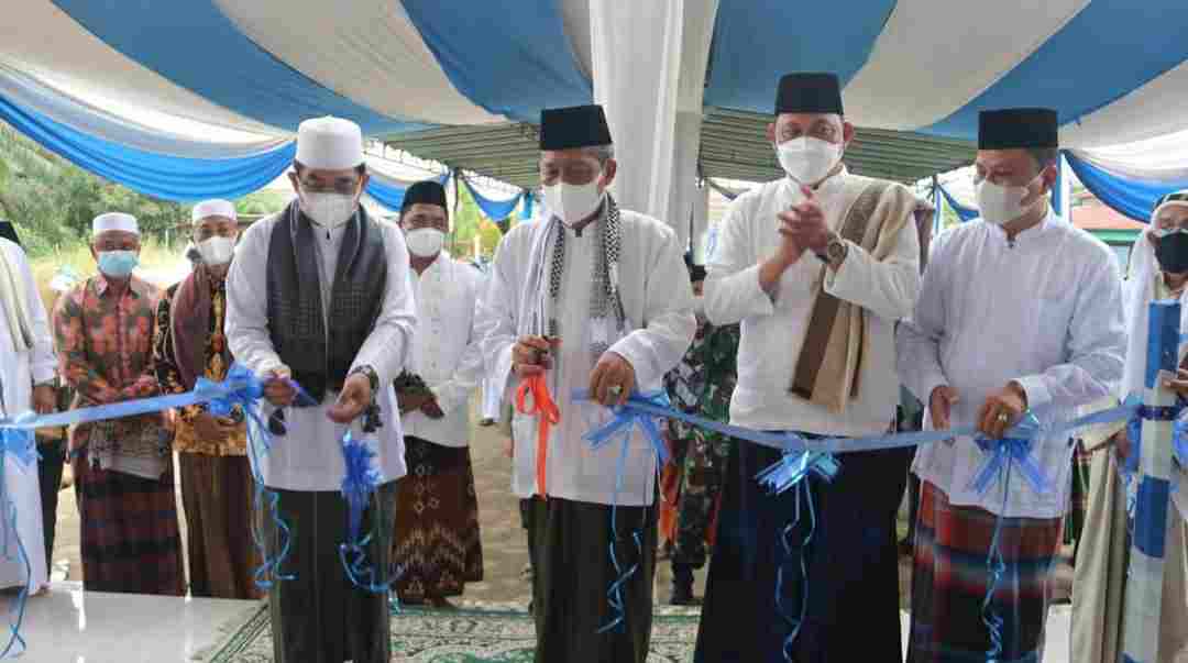 Wagub Abdullah Sani saat hadiri peresmian Masjid Al-Muta'allimin di Desa Rantau Badak Lamo