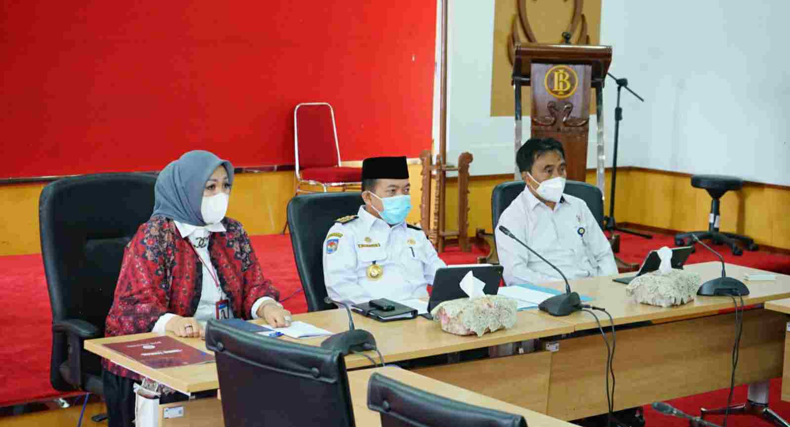Gubernur Al Haris saat ikuti Rakornas Inflasi tahun 2021