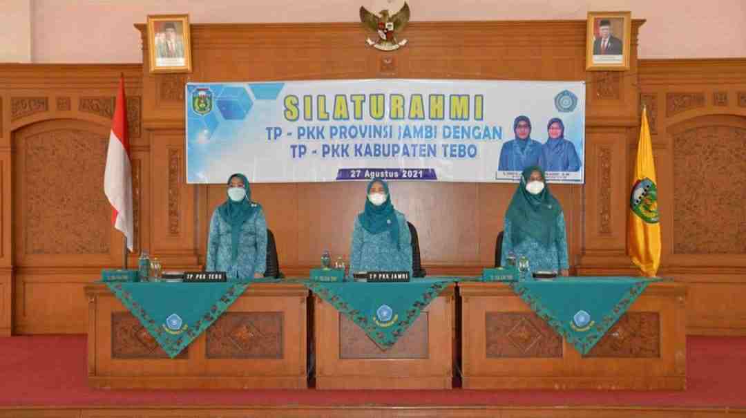 Hesti Haris saat kunjungi TP PKK Tebo