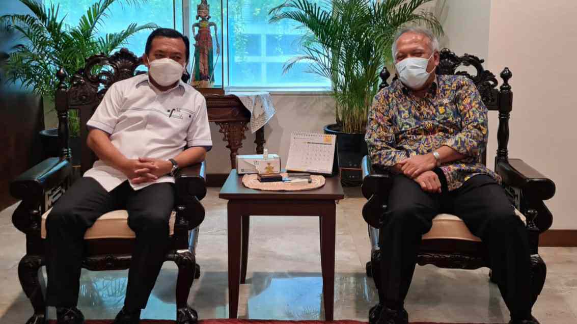 Gubernur Al Haris saat temui Menteri PUPR 