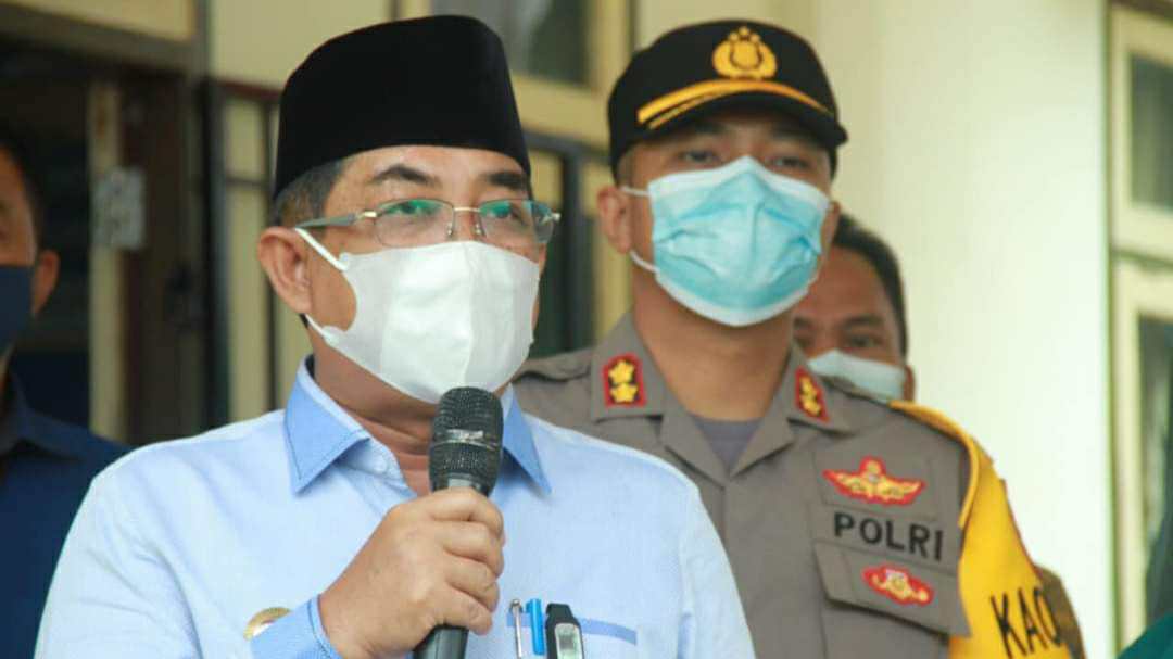 Bupati Tanjab Barat, Anwar Sadat