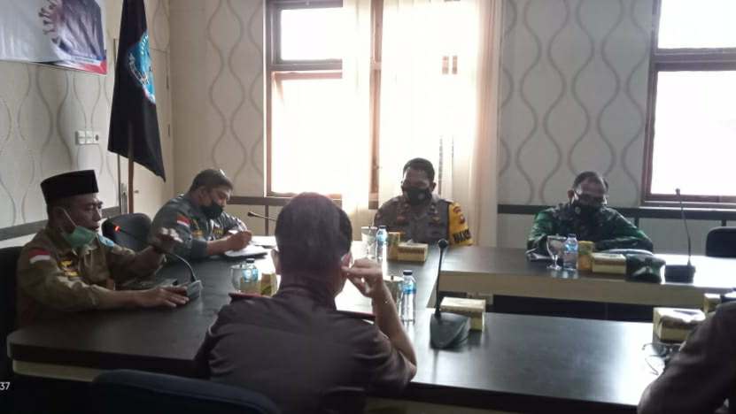 Bupati Mashuri saat pimpin Rakor interen unsur Forkopimda Merangin