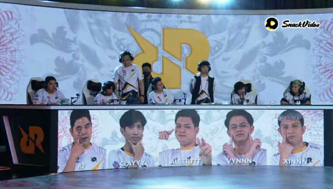 RRQ Hoshi saat bertanding melawan ONIC Esport