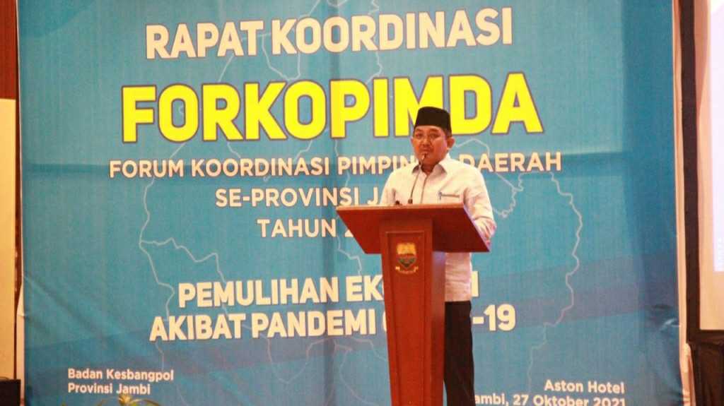 Bupati Tanjab Barat, Anwar Sadat 