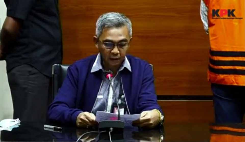 Jumpa pers KPK penahanan Apif Firmansyah