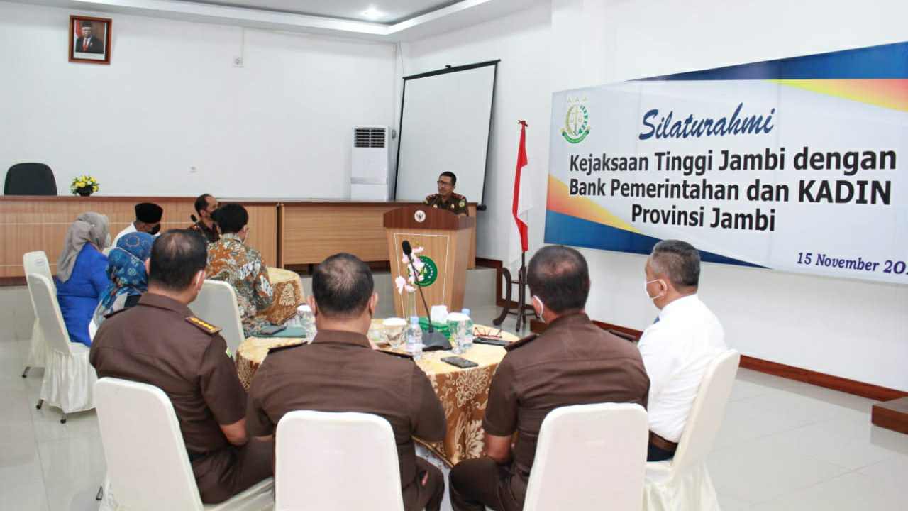 Silaturahmi Kejati Jambi dengan Bank pemerintah dan KADIN Jambi