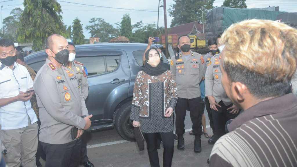 Kapolda Jambi saat tinjau jalan truk batu bara dan CPO menuju Pelabuhan Talang Duku