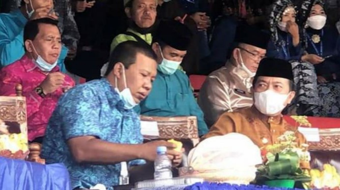 Bupati Romi saat hadiri Festival Kerinci ke-19