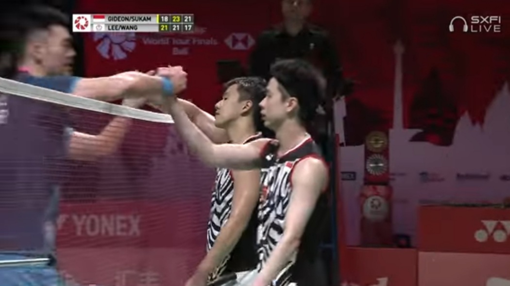Kevin/Marcus saat bertanding mengahadapi Lee/Wang di semifinal BWF World Tour Finals 2021